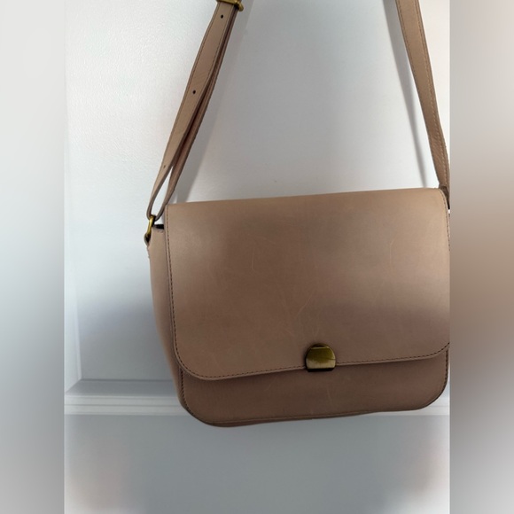 Madewell - The Abroad Shoulder Bag - Picture 3 of 6